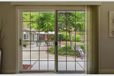 19201 Harleigh Dr, Saratoga, CA 95070 - Photo 31