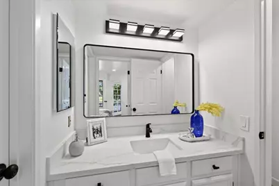 2705 Buena View Ct, San Jose, CA 95121 - Photo 15