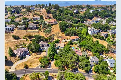 17411 Holiday Dr, Morgan Hill, CA 95037 - Photo 65