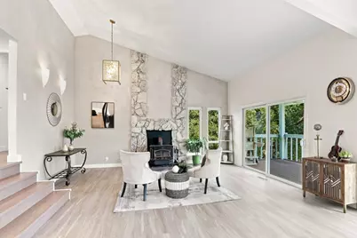 17411 Holiday Dr, Morgan Hill, CA 95037 - Photo 15