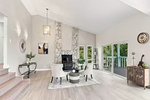 17411 Holiday Dr, Morgan Hill, CA 95037 - Photo 15