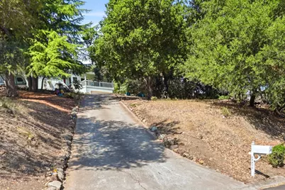 17411 Holiday Dr, Morgan Hill, CA 95037 - Photo 3
