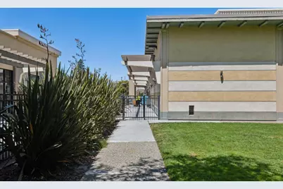 835 N Humboldt St 412, San Mateo, CA 94401 - Photo 37