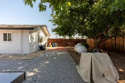 37521 Ave 12, Madera, CA 93636 - Photo 37