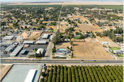 37521 Ave 12, Madera, CA 93636 - Photo 41