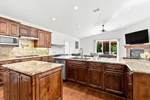 20 Tyler Ct, Hollister, CA 95023 - Photo 5