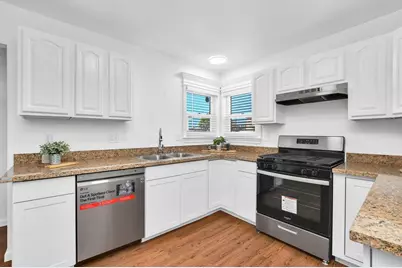 425 W 8th St, Pittsburg, CA 94565 - Photo 7