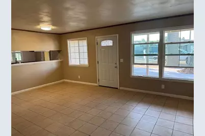 45120 Crown Ave, King City, CA 93930 - Photo 3