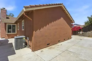 2736 Reno Dr, San Jose, CA 95148 - Photo 23