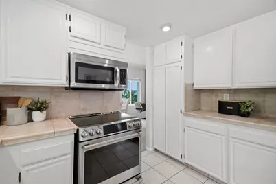 1210 Spruance, San Jose, CA 95128 - Photo 11