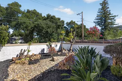 14271 Springer Ave, Saratoga, CA 95070 - Photo 31