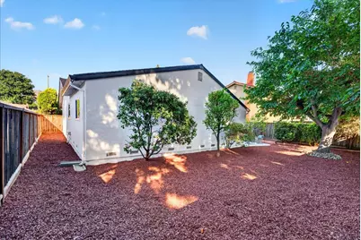 1055 Summerwood Ct, San Jose, CA 95132 - Photo 45