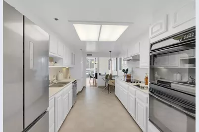 110 Park Rd 605, Burlingame, CA 94010 - Photo 13