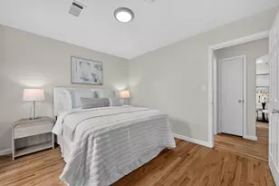 2433 Homewood Dr, San Jose, CA 95128 - Photo 19