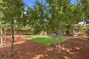 3705 Starr King Cir, Palo Alto, CA 94306 - Photo 37