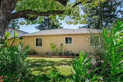 788 Rosewood Dr, Palo Alto, CA 94303 - Photo 29