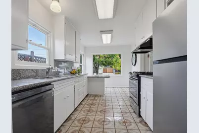 212 Dellview Ave, Santa Cruz, CA 95062 - Photo 17