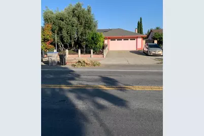 1045 E Taylor St, San Jose, CA 95112 - Photo 1