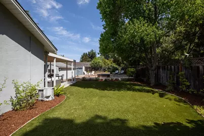 1265 Golden Way, Los Altos, CA 94024 - Photo 23