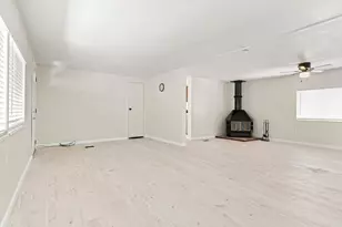 812 W Clover Rd 75, Tracy, CA 95376 - Photo 13