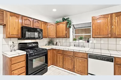 13001 Brown Ave, San Jose, CA 95111 - Photo 13