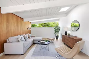 4055 Ben Lomond Dr, Palo Alto, CA 94306 - Photo 11
