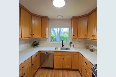 994 Colonial Ln, Palo Alto, CA 94303 - Photo 3