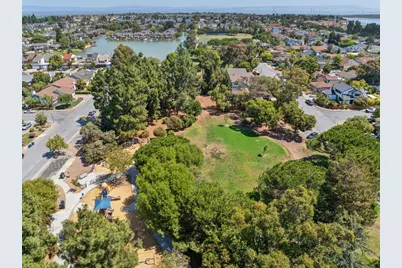 451 Neptune Dr, Redwood City, CA 94065 - Photo 43