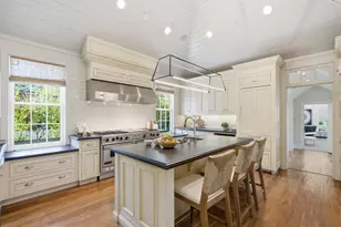 901 Hillsborough Blvd, Hillsborough, CA 94010 - Photo 17