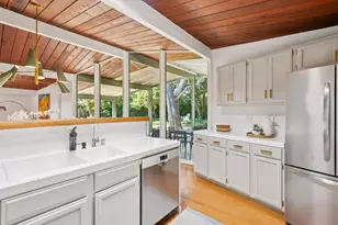 938 Van Auken Cir, Palo Alto, CA 94303 - Photo 13