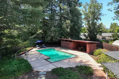 4042 Orme St, Palo Alto, CA 94306 - Photo 15