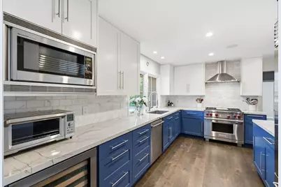 624 Tomi Lea St, Los Altos, CA 94022 - Photo 9