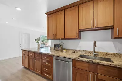 527 Santa Florita Ave, Millbrae, CA 94030 - Photo 7