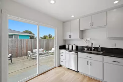 643 Linda Mar Blvd, Pacifica, CA 94044 - Photo 11