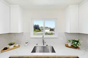 2298 Sunrise Dr, San Jose, CA 95124 - Photo 37