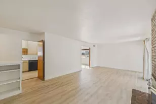 5771 W Walbrook Dr, San Jose, CA 95129 - Photo 7