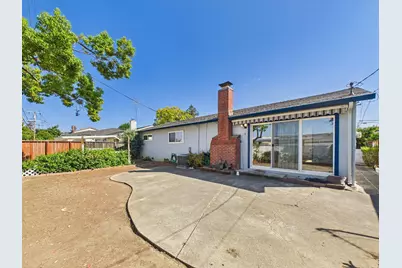 5771 W Walbrook Dr, San Jose, CA 95129 - Photo 37