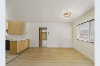 5771 W Walbrook Dr, San Jose, CA 95129 - Photo 9