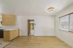 5771 W Walbrook Dr, San Jose, CA 95129 - Photo 9