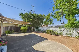 5771 W Walbrook Dr, San Jose, CA 95129 - Photo 41