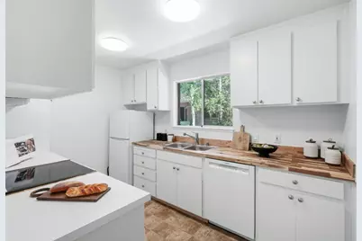 675 Sharon Park Dr 208, Menlo Park, CA 94025 - Photo 27
