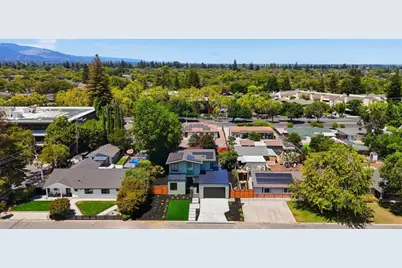 11841 Southwood Dr, Saratoga, CA 95070 - Photo 73