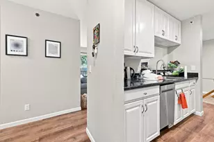 680 Dartmore Ln 259, Hayward, CA 94544 - Photo 13