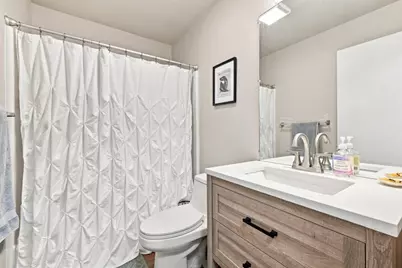 680 Dartmore Ln 259, Hayward, CA 94544 - Photo 21