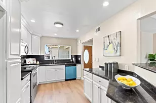 1566 Trieste Way, San Jose, CA 95122 - Photo 7