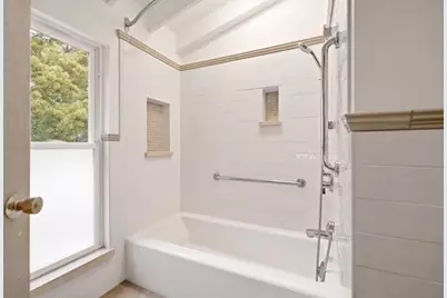 142 Josiah Ave, San Francisco, CA 94112 - Photo 37