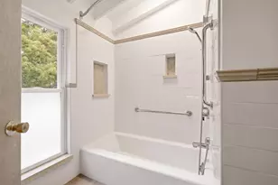 142 Josiah Ave, San Francisco, CA 94112 - Photo 37