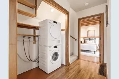 142 Josiah Ave, San Francisco, CA 94112 - Photo 25