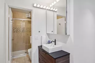 3350 La Mesa Dr 4, San Carlos, CA 94070 - Photo 9