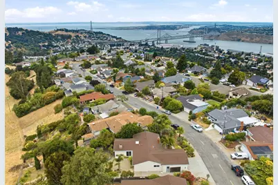 92 Welle Rd, Crockett, CA 94525 - Photo 47